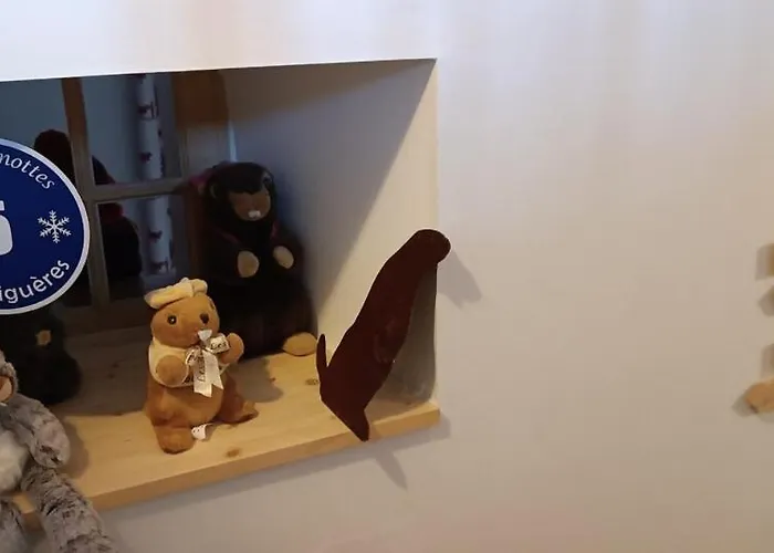 Дом отдыха Cocon Familial Avec Jardin, Centre Du Village Формигер