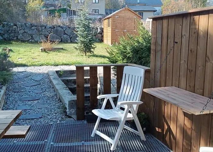 Cocon Familial Avec Jardin, Centre Du Village